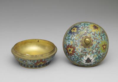 图片[2]-Copper covered box in cloisonne enamels, Qing dynasty (1644-1911)-China Archive